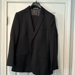 Bachrack 40R Suit Black